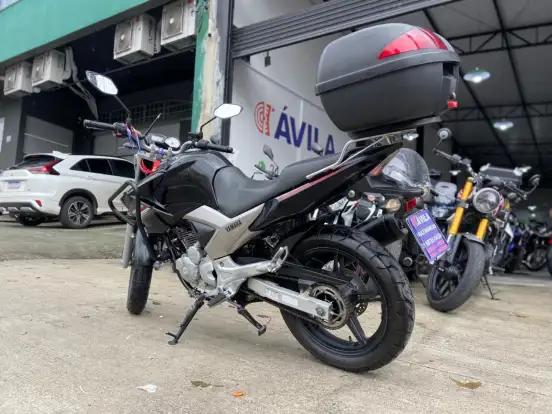 YAMAHA-YS 250 FAZER-2014