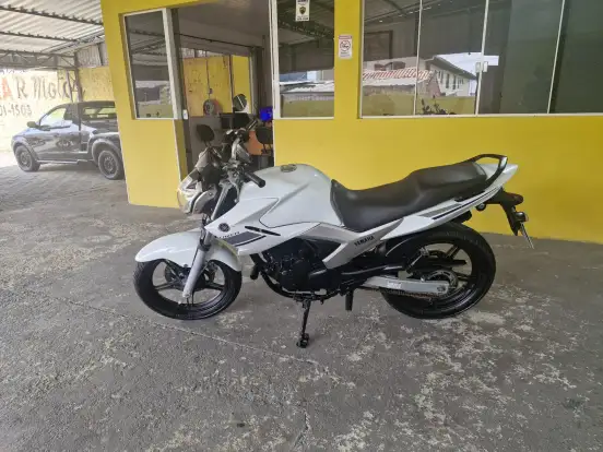 YAMAHA-YS 250 FAZER YAMAHA-YS 250 FAZER-2013