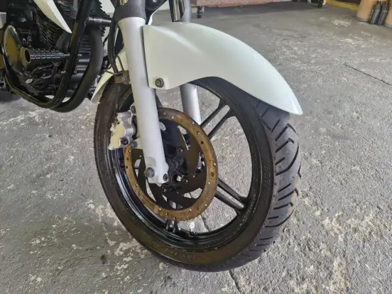 YAMAHA-YS 250 FAZER YAMAHA-YS 250 FAZER-2013