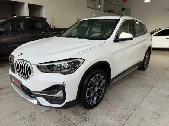 BMW X1 2.0 16V TURBO ACTIVEFLEX SDRIVE20I X-LINE 4P AUTOMÁTICO