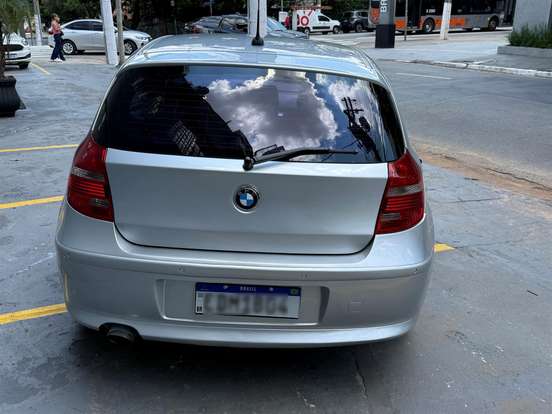 BMW-120i-2009