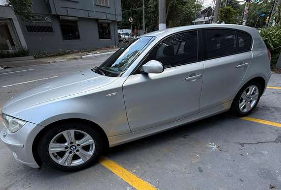 BMW-120i-2009