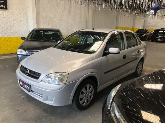 CHEVROLET CORSA 1.8 MPFI SEDAN 8V FLEX 4P MANUAL