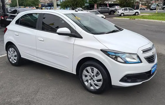 CHEVROLET ONIX 1.4 MPFI LT 8V FLEX 4P MANUAL