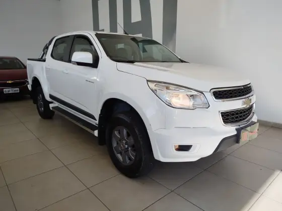 CHEVROLET S10 2.4 ADVANTAGE 4X2 CD 8V FLEX 4P MANUAL