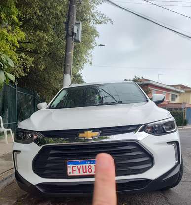 CHEVROLET-TRACKER-2023