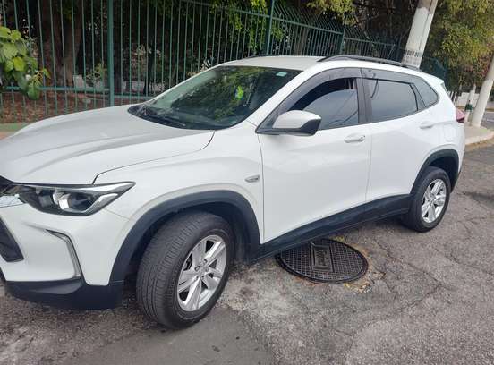 CHEVROLET-TRACKER-2023