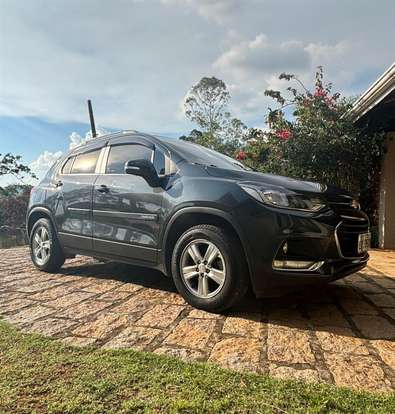 CHEVROLET-TRACKER-2018