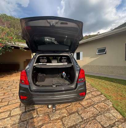CHEVROLET-TRACKER-2018
