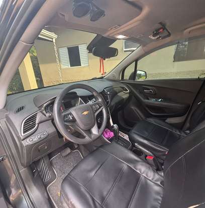 CHEVROLET-TRACKER-2018