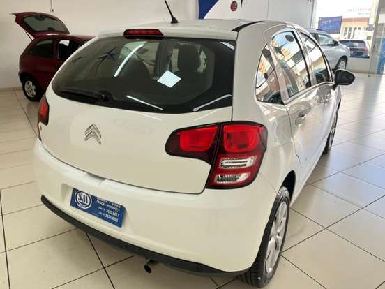 CITROËN-C3-1.2 ATTRACTION 12V FLEX 4P MANUAL CITROËN-C3-2017