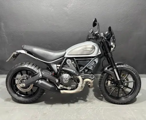 DUCATI SCRAMBLER ICON 