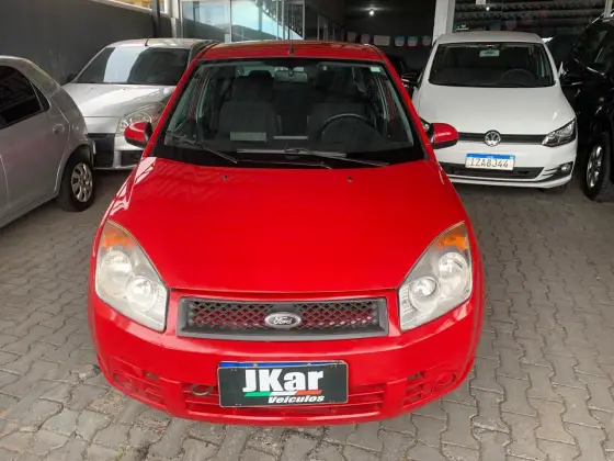 FORD FIESTA 1.6 MPI SEDAN 8V FLEX 4P MANUAL FORD FIESTA 1.6 MPI SEDAN 8V FLEX 4P MANUAL