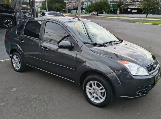 FORD FIESTA 1.6 MPI TREND SEDAN 8V FLEX 4P MANUAL