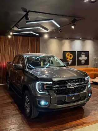 FORD RANGER 3.0 V6 TURBO DIESEL CD XLT 4X4 AUTOMÁTICO