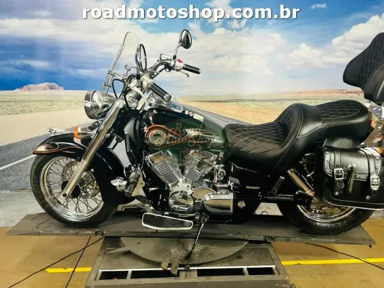 HONDA SHADOW 750 