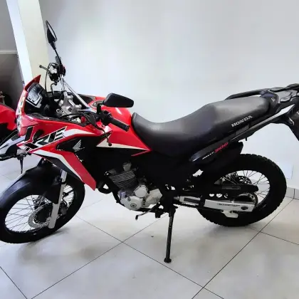HONDA XRE 300 ABS HONDA XRE 300 ABS