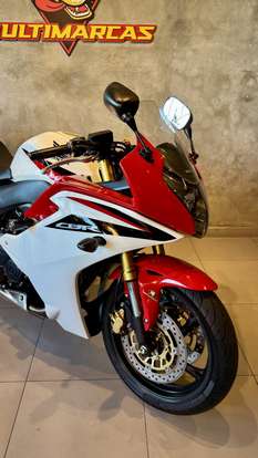 HONDA-CBR 600F-2014