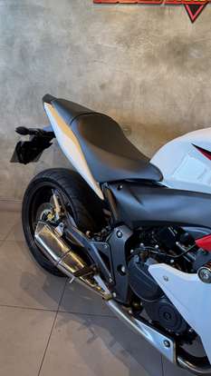 HONDA-CBR 600F-2014
