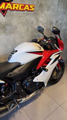 HONDA-CBR 600F-2014