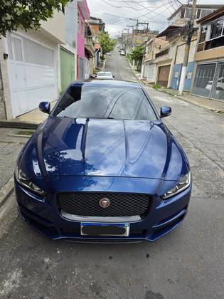 JAGUAR XE 2.0 16V SI4 TURBO GASOLINA PURE 4P AUTOMÁTICO