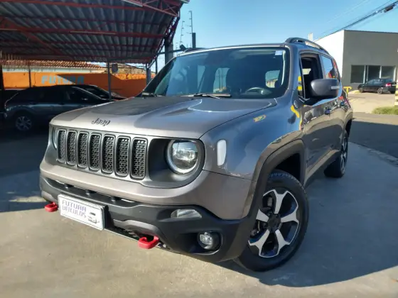 JEEP RENEGADE 2.0 16V TURBO DIESEL TRAILHAWK 4P 4X4 AUTOMÁTICO JEEP RENEGADE 2.0 16V TURBO DIESEL TRAILHAWK 4P 4X4 AUTOMÁTICO