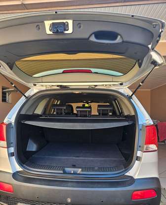KIA-SORENTO-2011