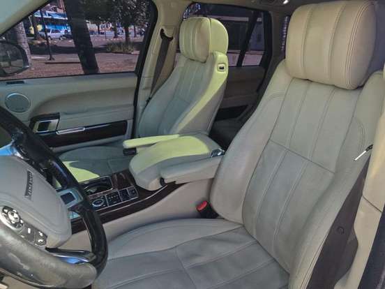 LAND ROVER-RANGE ROVER-4.4 AUTOBIOGRAPHY V8 4X4 TURBO DIESEL 4P AUTOMÁTICO LAND ROVER-RANGE ROVER-2014