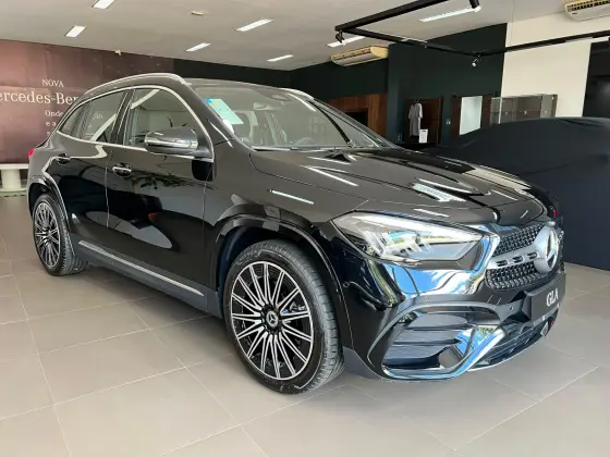 MERCEDES-BENZ GLA 200 1.3 MHEV AMG LINE 7G-DCT
