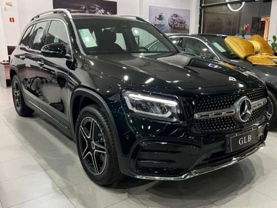 MERCEDES-BENZ-GLB 220-2.0 MHEV AMG LINE 4MATIC 8G-DCT MERCEDES-BENZ-GLB 220-2025
