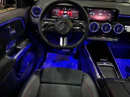 MERCEDES-BENZ-GLB 220-2.0 MHEV AMG LINE 4MATIC 8G-DCT MERCEDES-BENZ-GLB 220-2025