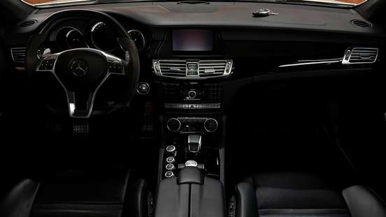 MERCEDES-BENZ-CLS 63 AMG-2011