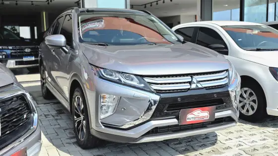 MITSUBISHI ECLIPSE CROSS 1.5 MIVEC TURBO GASOLINA HPE-S S-AWC CVT MITSUBISHI ECLIPSE CROSS 1.5 MIVEC TURBO GASOLINA HPE-S S-AWC CVT
