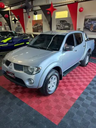MITSUBISHI L200 2.5 GL 4X4 CD 8V TURBO DIESEL 4P MANUAL MITSUBISHI L200 2.5 GL 4X4 CD 8V TURBO DIESEL 4P MANUAL