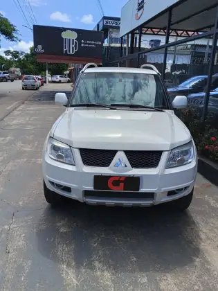 MITSUBISHI PAJERO TR4 2.0 4X4 16V 140CV FLEX 4P AUTOMÁTICO