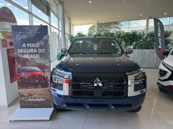 MITSUBISHI TRITON 2.4 BITURBO DIESEL CD HPE 4X4 AUTOMÁTICO