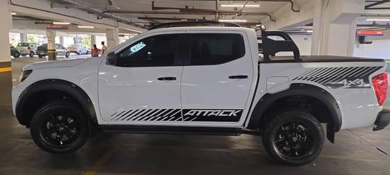 NISSAN FRONTIER 2.3 16V TURBO DIESEL ATTACK CD 4X4 AUTOMÁTICO