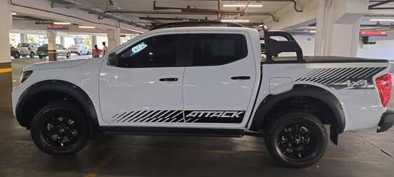 NISSAN-FRONTIER-2024