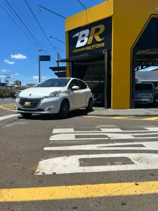 PEUGEOT 208 1.6 ACTIVE PACK 16V FLEX 4P AUTOMÁTICO