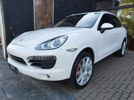 PORSCHE CAYENNE 4.8 S 4X4 V8 32V GASOLINA 4P TIPTRONIC