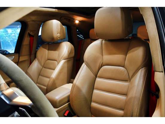 PORSCHE-MACAN-3.6 24V V6 TURBO GASOLINA 4P AUTOMÁTICO PORSCHE-MACAN-2014