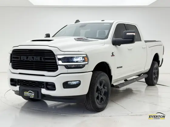 RAM 2500 6.7 I6 TURBO DIESEL LARAMIE NIGHT EDITION CD 4X4 AUTOMÁTICO