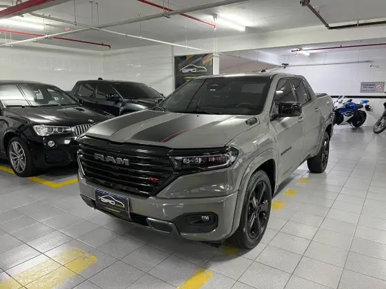 RAM RAMPAGE 2.0 HURRICANE 4 TURBO GASOLINA R/T 4X4 AUTOMÁTICO
