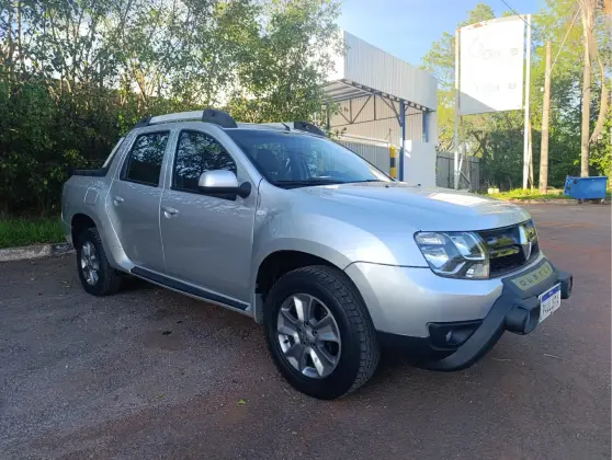 RENAULT DUSTER OROCH 2.0 16V HI-FLEX DYNAMIQUE AUTOMÁTICO