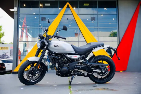 ROYAL ENFIELD GUERRILLA 450 