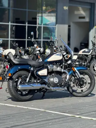 ROYAL ENFIELD METEOR 650 CELESTIAL 