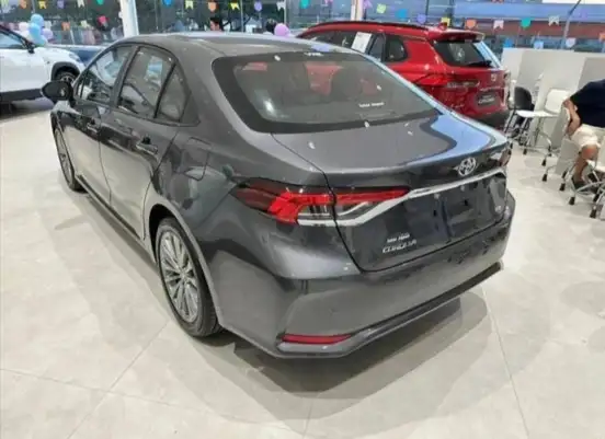 TOYOTA-COROLLA-2026