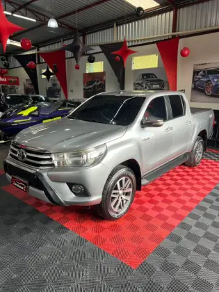 TOYOTA HILUX 2.7 SRV 4X2 CD 16V FLEX 4P AUTOMÁTICO TOYOTA HILUX 2.7 SRV 4X2 CD 16V FLEX 4P AUTOMÁTICO