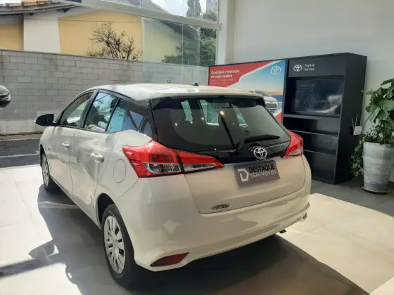 TOYOTA YARIS 1.5 16V FLEX XL MULTIDRIVE