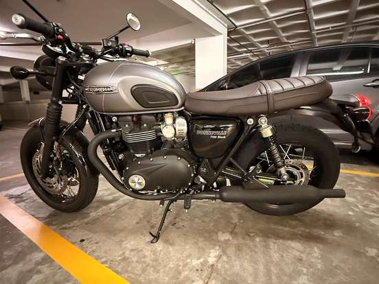 TRIUMPH-BONNEVILLE T120 BLACK 1200 TRIUMPH-BONNEVILLE T120 BLACK 1200-2025